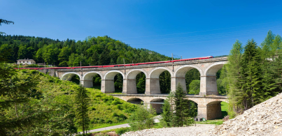 Viadukt auf der Semmering-Bahn